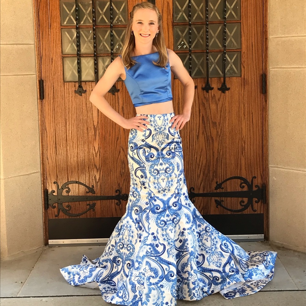 Sheri Hill Prom Dress
